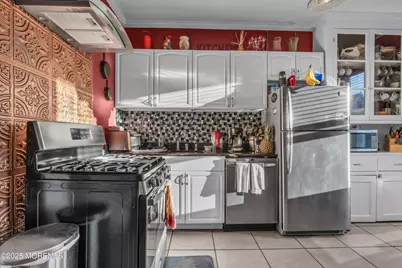 104 W 16th Street, Bayonne, NJ 07002 - Photo 24