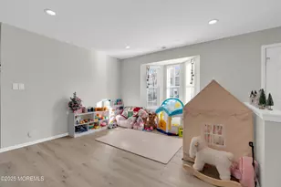 81 Wood Duck Ct, Freehold, NJ 07728 - Photo 10