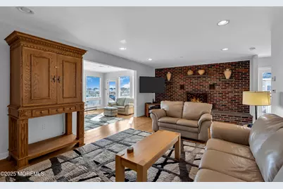 913 N Ocean Avenue, Seaside Park, NJ 08752 - Photo 12