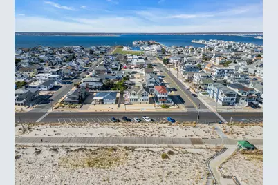 913 N Ocean Avenue, Seaside Park, NJ 08752 - Photo 46