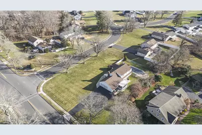 2 Varnum Lane, Manalapan Township, NJ 07726 - Photo 52