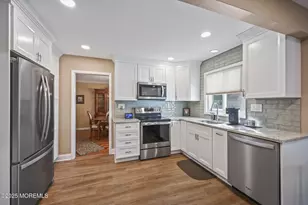 2 Varnum Ln, Manalapan Township, NJ 07726 - Photo 22