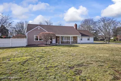 2 Varnum Lane, Manalapan Township, NJ 07726 - Photo 4