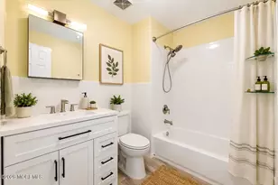 29 Lohsen Ave, Keansburg, NJ 07734 - Photo 24