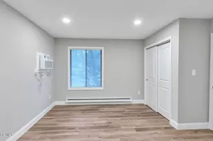 204 Covered Bridge Blvd, Manalapan Township, NJ 07726 - Photo 20