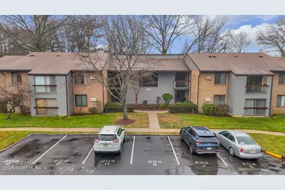 204 Covered Bridge Boulevard #K, Manalapan Township, NJ 07726 - Photo 2