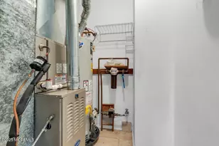 1404 Violet Ln, Jackson, NJ 08527 - Photo 40