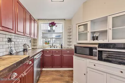 37 Beaconlight Avenue, Keansburg, NJ 07734 - Photo 14