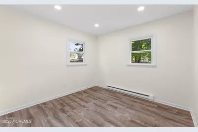 9 Beacon Terrace #1, Keansburg, NJ 07734 - Photo 8