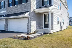 1001 Navigator Ave, Marlboro Township, NJ 07746 - Photo 2