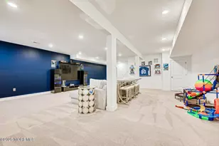 1001 Navigator Ave, Marlboro Township, NJ 07746 - Photo 42