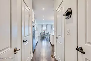 1001 Navigator Ave, Marlboro Township, NJ 07746 - Photo 16