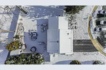 42 S Heathcote Avenue, Edison, NJ 08817 - Photo 6