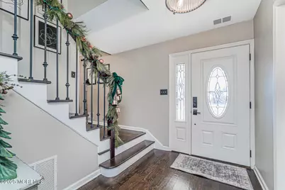 42 S Heathcote Avenue, Edison, NJ 08817 - Photo 10