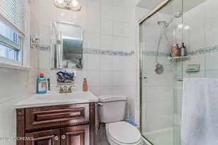 42 S Heathcote Ave, Edison, NJ 08817 - Photo 36