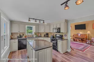 37 Freehold Rd, Jackson, NJ 08527 - Photo 12