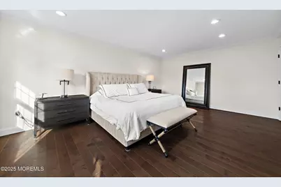 129 Four Winds Drive, Middletown, NJ 07748 - Photo 22