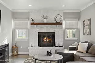 129 Four Winds Dr, Middletown, NJ 07748 - Photo 18