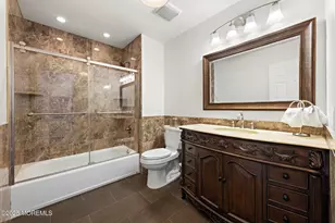 129 Four Winds Dr, Middletown, NJ 07748 - Photo 28