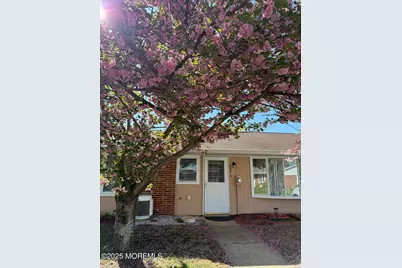459B Portsmouth Drive #B, Lakewood, NJ 08701 - Photo 2