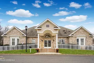 108 Picadilly Dr, Morganville, NJ 07751 - Photo 2