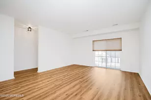 108 Picadilly Dr, Morganville, NJ 07751 - Photo 12