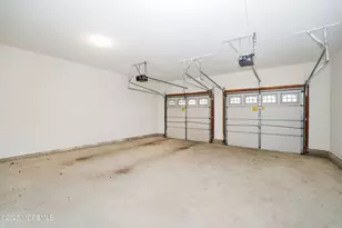 108 Picadilly Dr, Morganville, NJ 07751 - Photo 34