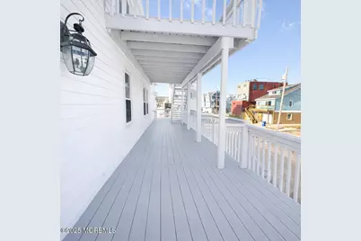 52 Washington Avenue, Highlands, NJ 07732 - Photo 10