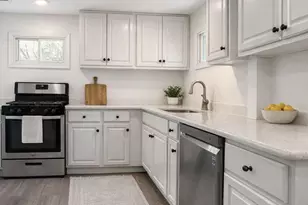 52 Washington Ave, Highlands, NJ 07732 - Photo 4