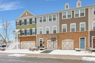 153 Waypoint Dr, Eatontown, NJ 07724 - Photo 2