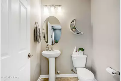 153 Waypoint Drive, Eatontown, NJ 07724 - Photo 10