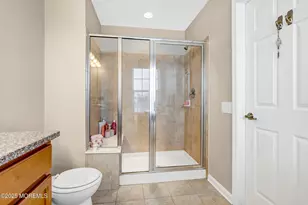 153 Waypoint Dr, Eatontown, NJ 07724 - Photo 28