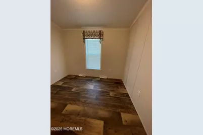 8 Pine Creek Village, Hazlet Township, NJ 07730 - Photo 10