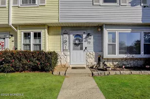 73 Rita Ln, Jackson, NJ 08527 - Photo 2