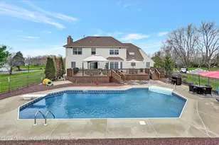 26 Saddlebrook Rd, Millstone Township, NJ 08535 - Photo 6