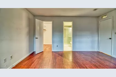 78 Wyndham Place #129, Robbinsville Township, NJ 08691 - Photo 8