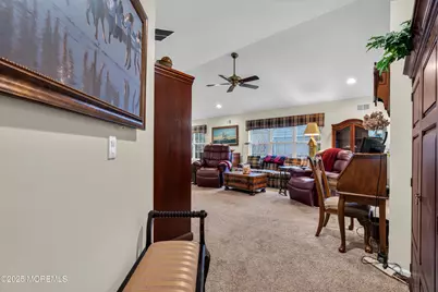 27 Strawberry Lane, Lakewood, NJ 08701 - Photo 42