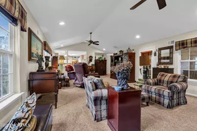 27 Strawberry Lane, Lakewood, NJ 08701 - Photo 40