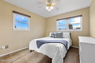 16 Galway Dr, Hazlet Township, NJ 07730 - Photo 32