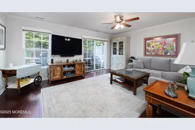 24 Topeka Court, Tinton Falls, NJ 07712 - Photo 4