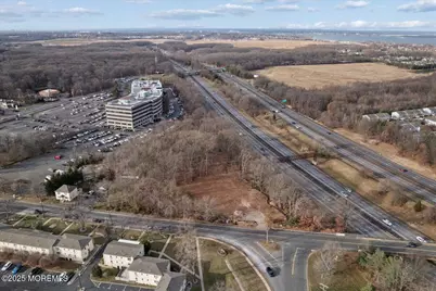 2 Cliffwood Avenue, Matawan, NJ 07747 - Photo 2