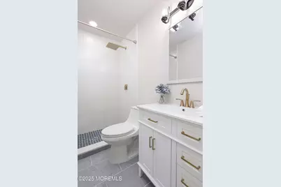 12 Ellsworth Court, Red Bank, NJ 07701 - Photo 10