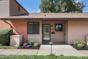 12 Ellsworth Ct, Red Bank, NJ 07701 - Photo 2