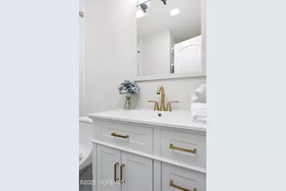 12 Ellsworth Court, Red Bank, NJ 07701 - Photo 12