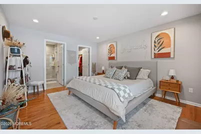 39 Des Moines Court, Tinton Falls, NJ 07712 - Photo 16