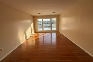 550 Wall St, Eatontown, NJ 07724 - Photo 4