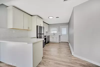 8 Newcastle Court, Toms River Township, NJ 08757 - Photo 10