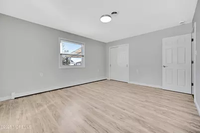 8 Newcastle Court, Toms River Township, NJ 08757 - Photo 16
