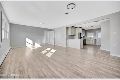 8 Newcastle Court, Toms River Township, NJ 08757 - Photo 8