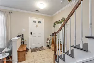 208 Haverford Ct, Aberdeen Township, NJ 07747 - Photo 2